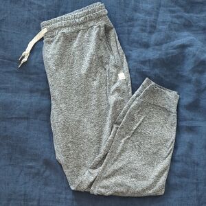 Vuori Women's Performance Joggers Size Large